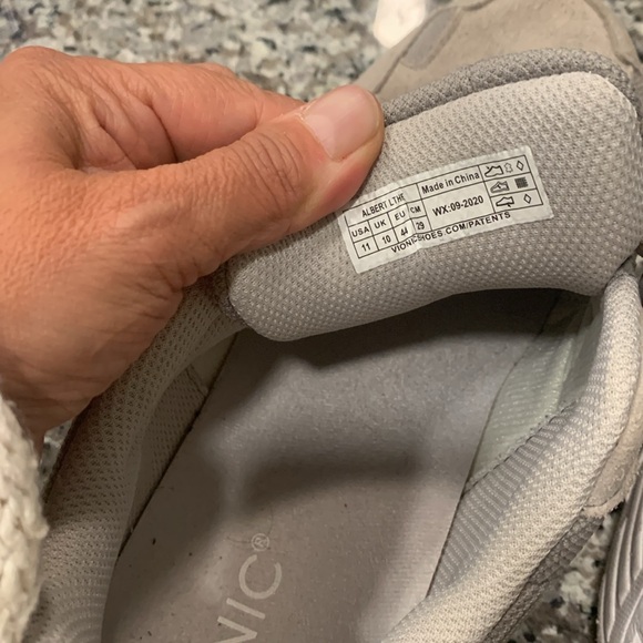 Vionic Men’s Suede Athletic Shoes - Picture 6 of 7